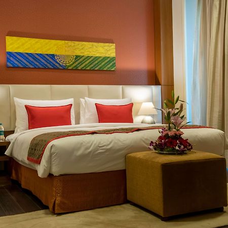Ramada Plaza By Wyndham Pune Hinjewadi Dāpuri Eksteriør billede