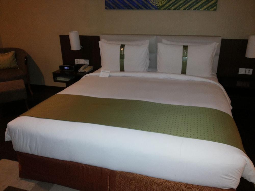 Ramada Plaza By Wyndham Pune Hinjewadi Dāpuri Eksteriør billede