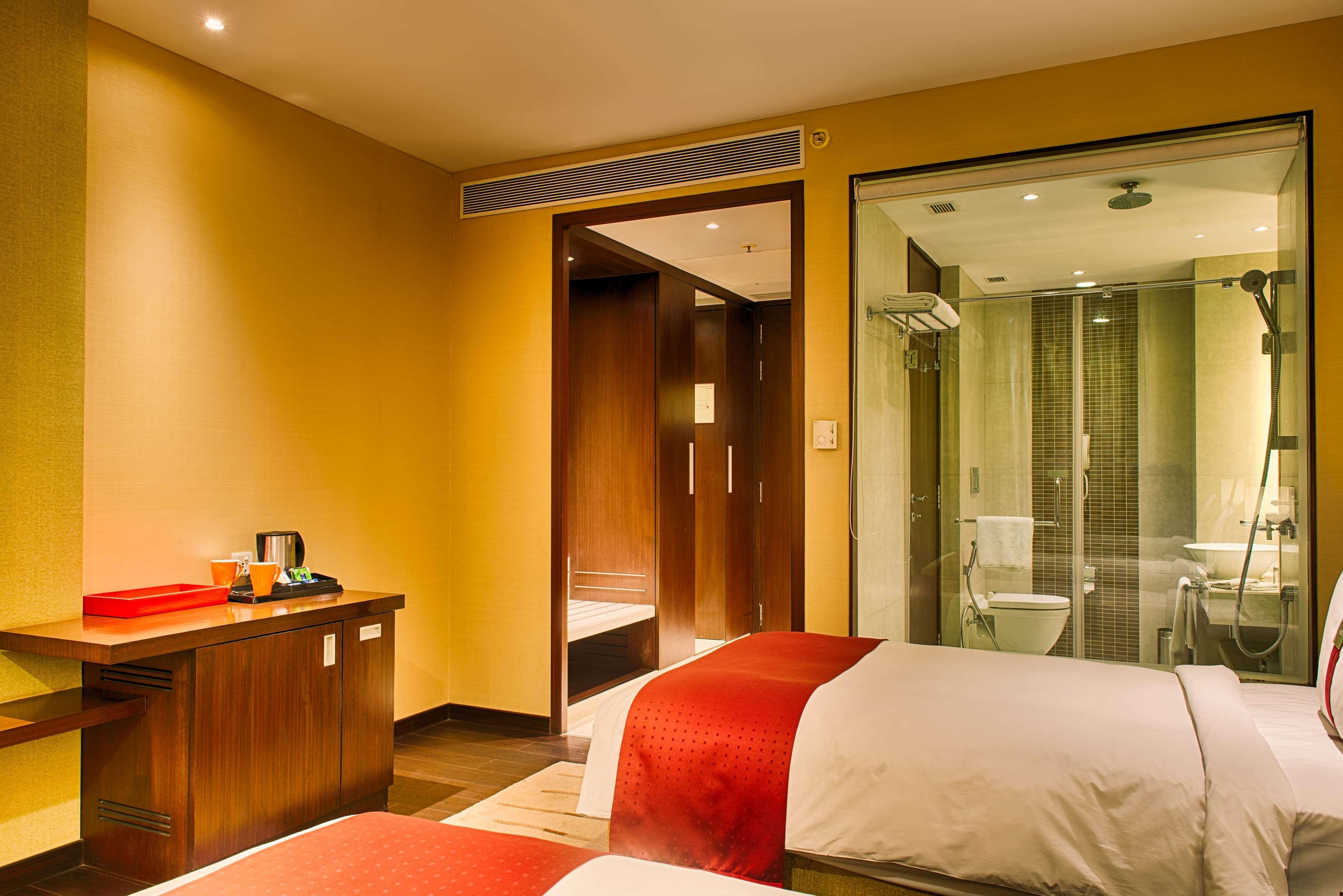 Ramada Plaza By Wyndham Pune Hinjewadi Dāpuri Eksteriør billede