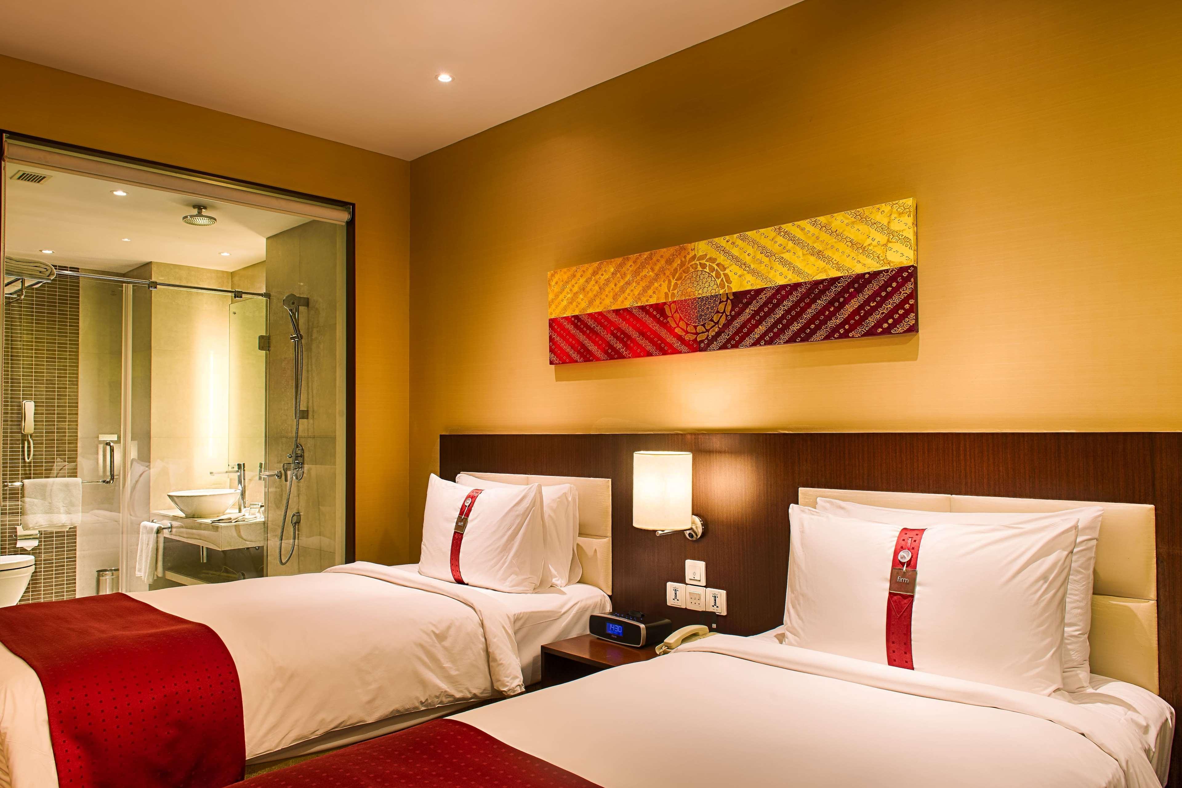 Ramada Plaza By Wyndham Pune Hinjewadi Dāpuri Eksteriør billede