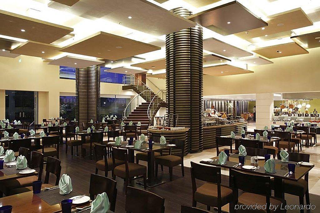 Ramada Plaza By Wyndham Pune Hinjewadi Dāpuri Eksteriør billede